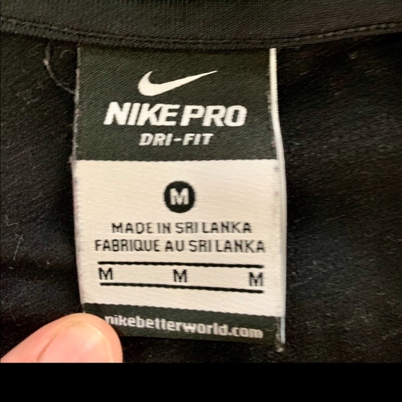 NIKE QUARTER ZIP - Picture 2 of 3